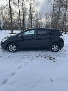 Toyota (6 фото из 13)