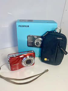 Камера Fujifilm (2 фото из 5)