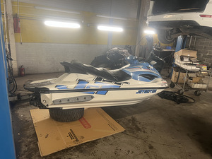 Гидроцикл Yamaha VX1100 копия (5 фото из 5)