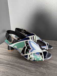 Müüa kingad Emilio Pucci (1 foto / 6)