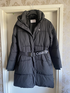 Calvin Klein talvejope L suurus (1 foto / 5)