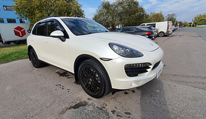 Porsche Cayenne (4 foto / 7)