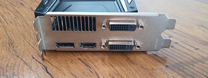 Видеокарта RADEON HD5870 (3 фото из 3)