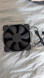 Erinevad 120mm Case Fans / ventilaatorid (1 foto / 3)