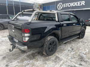 Ford Ranger Aut (2 foto / 7)