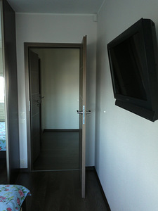 Sony Bravia KDL-26L4000 (2 foto / 2)