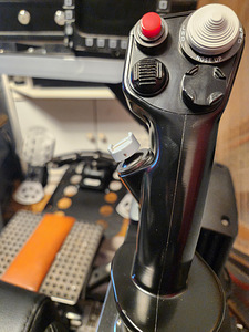 Virpil 50cm2 base + F16 Grip Thrustmaster (3 foto / 4)