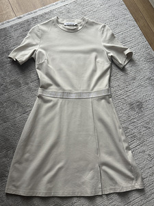 Kleit Calvin Klein TAPE MILANO SHORT SLEEVE M (2 foto / 7)