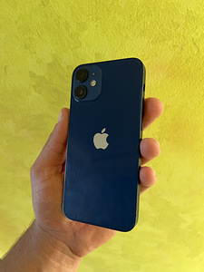 iPhone 12 мини 64 ГБ (4 фото из 6)