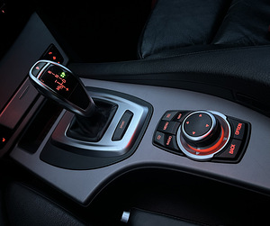 BMW 530d LCI M-Pakett (13 foto / 15)