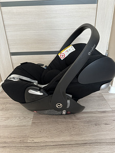 Автолюлька Cybex (1 фото из 3)