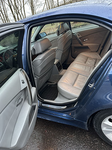 BMW 530d (7 фото из 10)