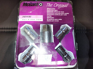 Rattalukud McGard 24214 SU (mutrid, M14x1,5, 1 võti) (1 foto / 3)