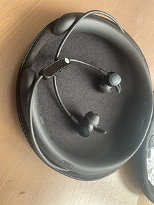 Bose 30 quitecontrol (4 фото из 5)