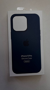 Чехлы MagSafe для iPhone (2 фото из 4)