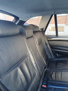 Продам автомобиль (3 фото из 10)