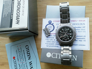 Citizen Quartz Alarm Chronograph 6870 Titanium (6 foto / 8)