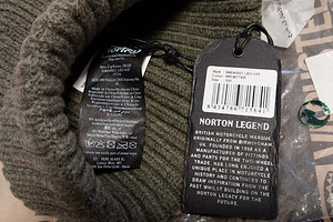 Norton Motorcycles Lelend Beanie Wool 50 Acrylic 50 (2 foto / 3)
