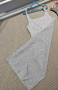 Zara kleit S; Alexander McQueen kleit S/M; Ichi teksakleit S (3 foto / 9)