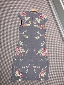 Zara kleit S; Alexander McQueen kleit S/M; Ichi teksakleit S (4 foto / 9)
