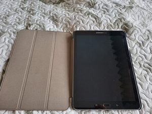 Samsung Galaxy Tab S3 9.7" 32GB Wifi (1 foto / 4)