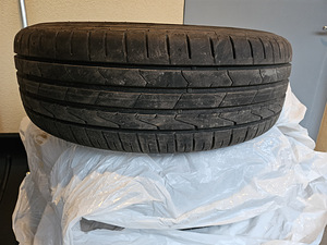 Veljed Nissan R17 + 215/60/R17 suverehvid Hankook (3 foto / 3)