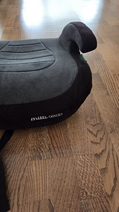MILLI Race turvaiste ISOFIX (15-36kg) (3 foto / 4)