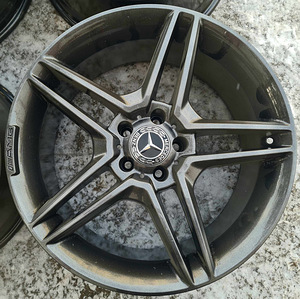 Veljed 5x112 mb r19 AMG (2 foto / 5)