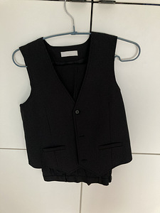 Luhta püksid ja vest, suurus 146 (1 foto / 1)