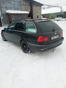 BMW 530d (4 фото из 8)