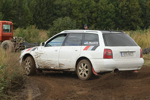 Audi a4 b5 1.8 turbo quattro LPG (3 foto / 5)