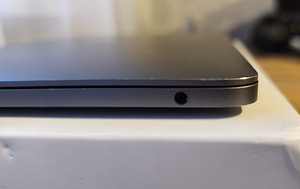 Apple MacBook Pro (13.3, i5/8GB/128GB, 2017) (5 foto / 7)