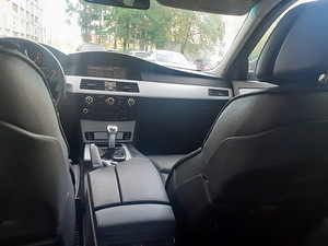 BMW 525d lci 2008 manual (4 foto / 7)