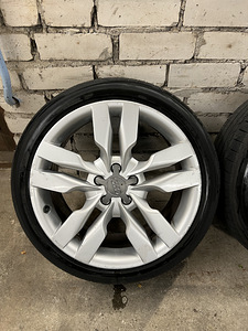 19" 5x112 Audi S6 C6 орг. диски + шины (2 фото из 7)