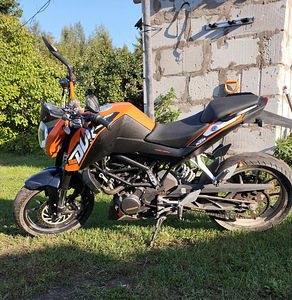 Продается KTM Duke 125 (1 фото из 4)