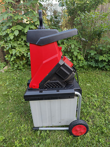 Hecht 624 Box oksapurusti 2500W (2 foto / 5)