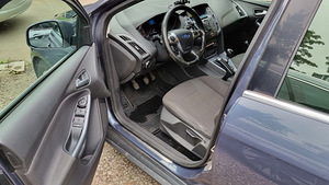 Ford Focus III Titanium (+ Webasto) (8 foto / 11)
