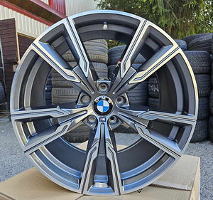 R20 veljed 5x120 BMW M style x5 x6 f15 f16 E70 E71 Replica (3 foto / 4)