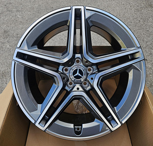 Диски R21 5x112 MB GL GLE R GLS R ML разной ширины, новые (1 фото из 6)