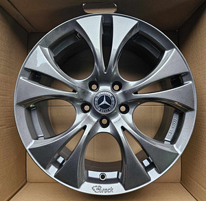 Диски R17 MB 5x112 Подходит для CLS E V S C Vito Viano и т.д (1 фото из 3)