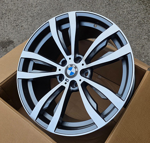 R20 BMW 5x120 x5 x6 f15 f16 e70 e71 e53 469M - uus komplekt (2 foto / 5)