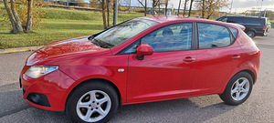 SEAT IBIZA (1 фото из 10)