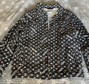 Teksas Särk Louis Vuitton X Supreme (4 foto / 5)