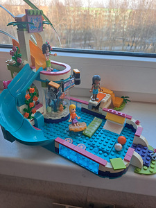 Lego friends (1 foto / 5)