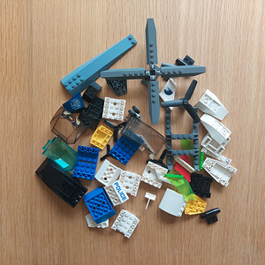 Lego lennuki/helikopteri ehitamise stardikomplekt (1 foto / 6)