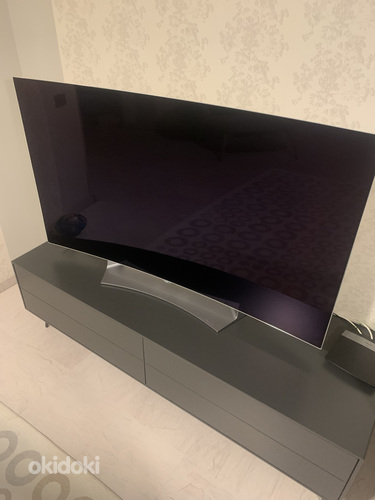 Телевизор LG 55EG910V (фото #3)