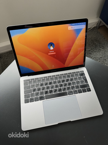 MacBook Pro 2017 13" 256 ГБ 2x порта Thunderbolt3 (фото #5)