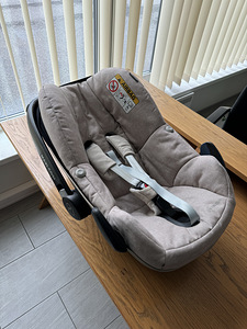 MAXI-COSI <12KG (7 foto / 7)