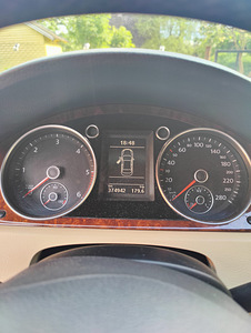 M/V Volkswagen Passat cc 09a (6 foto / 6)