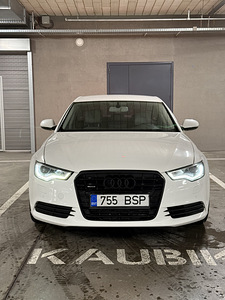 Продается Audi A6 C7 Quattro (2 фото из 13)